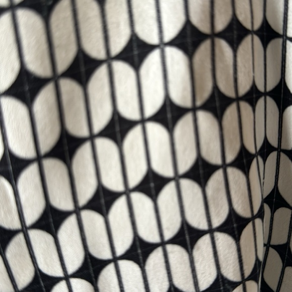 Zara Black & White Monochrone Set - Picture 4 of 7